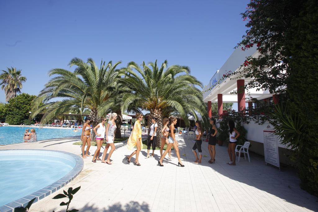 Nina Hotel Marmari  Exteriör bild