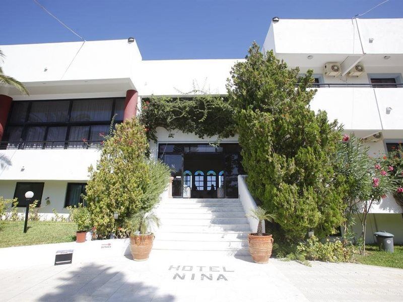 Nina Hotel Marmari  Exteriör bild